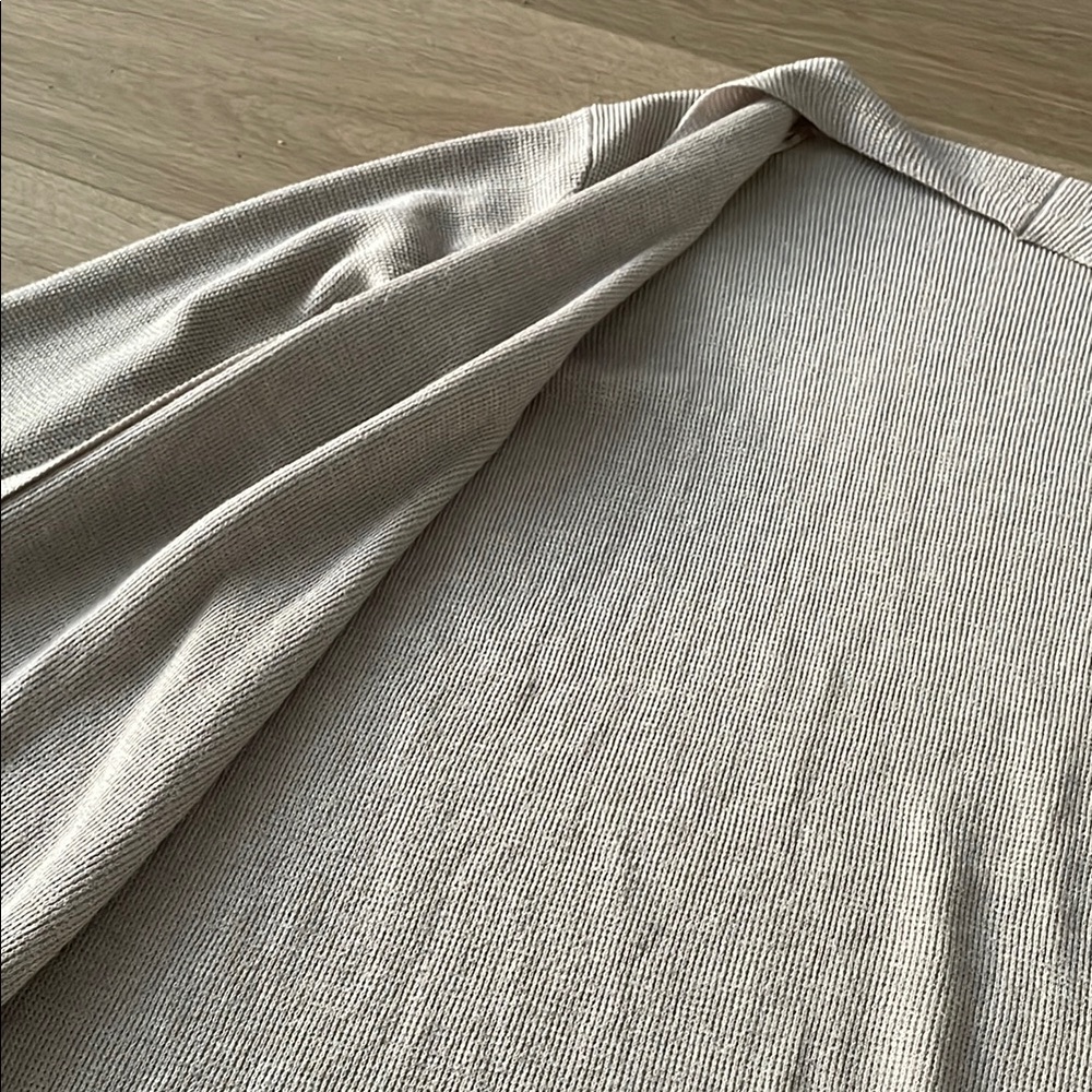 Cream Cardigan - Picture 9 of 10